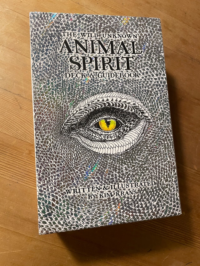 *New* Wild Unknown Animal Spirit Tarot Cards + Guidebook 🧡