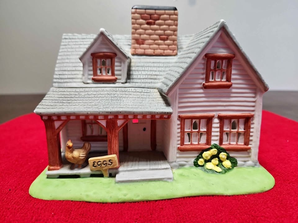 Partylite Candle Holder Retired Village Houses Vtg 1990's
