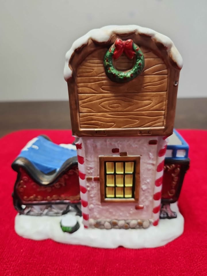 North Pole Post Office Christmas Village - photo 4