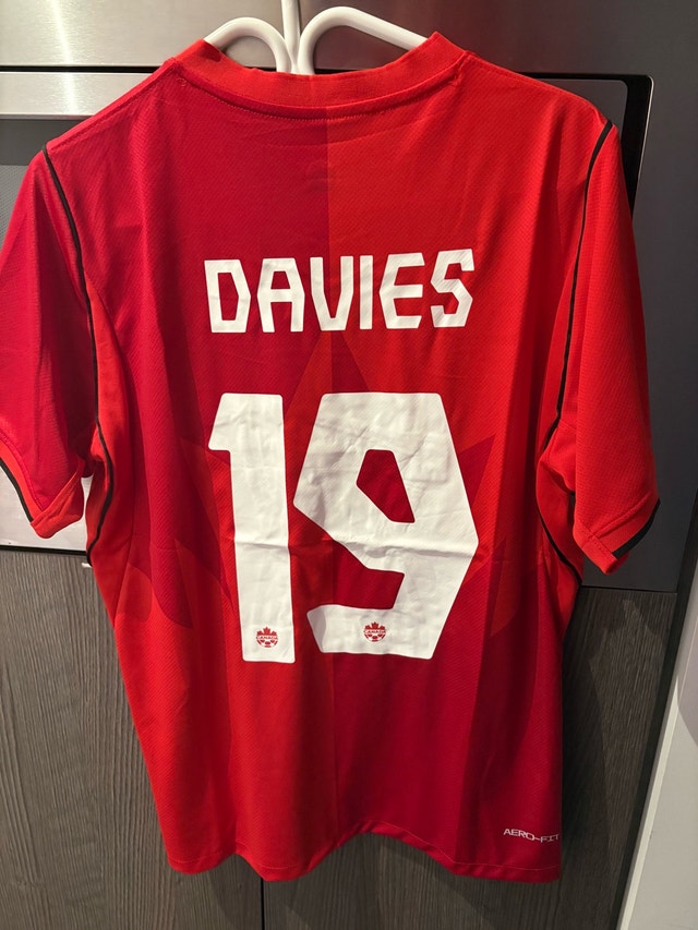 Nike Canada Soccer Alphonso Davies 2026 World Cup Jersey - photo 2