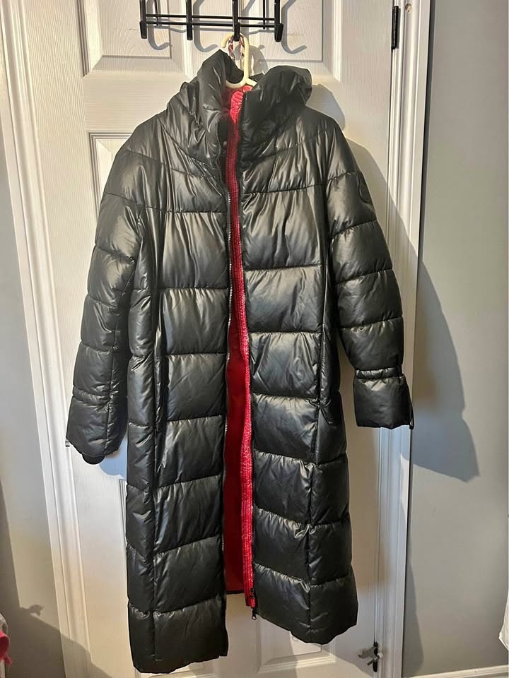 Large NOIZE vegan jacket