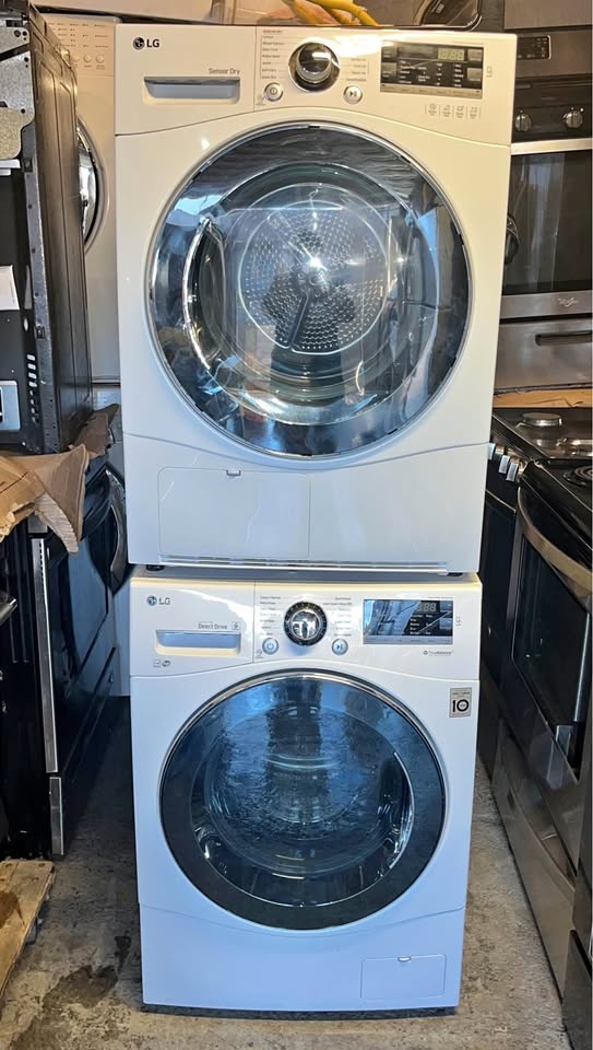 Lavadora y secadora 24 Inch eléctrico a 220v