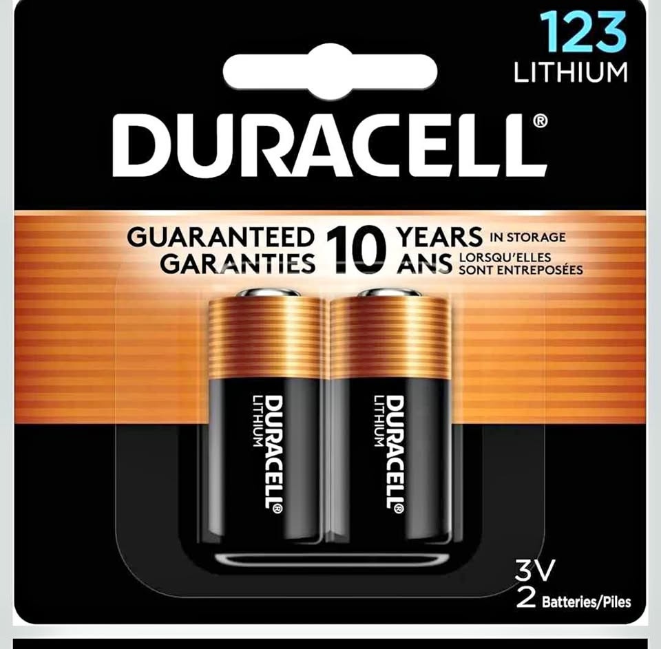 Duracell 123 batteries Exp 2032