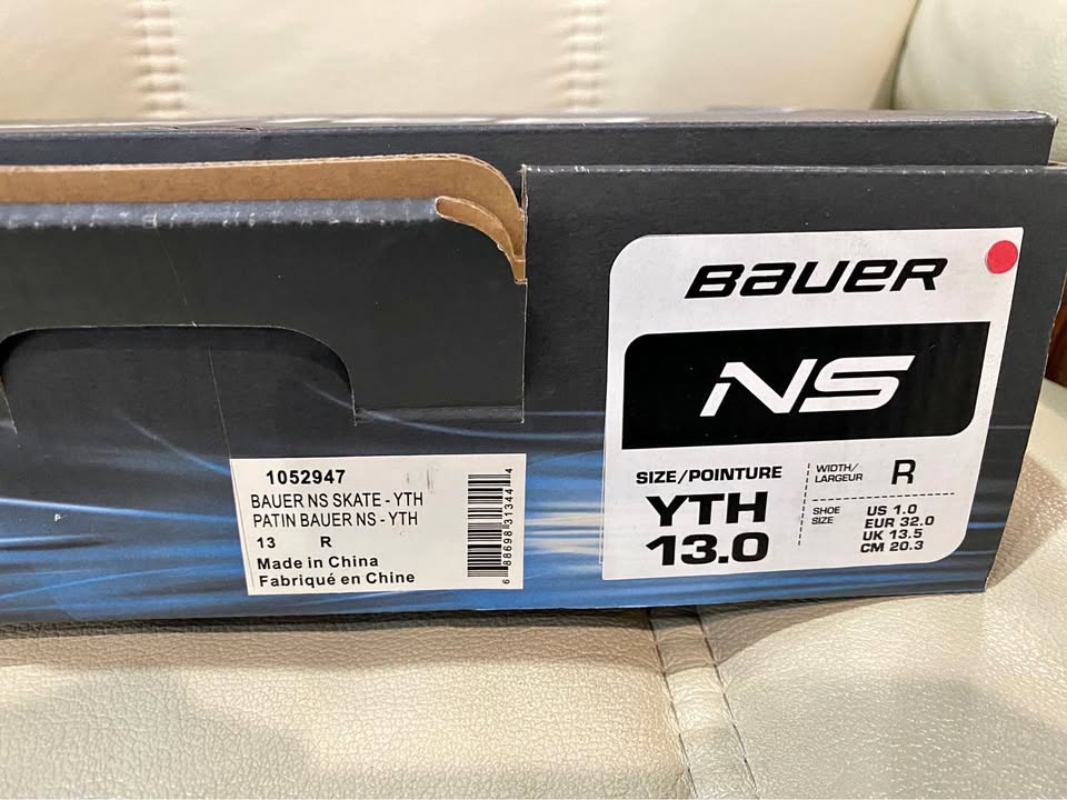 Bauer NS Youth Ice Skates