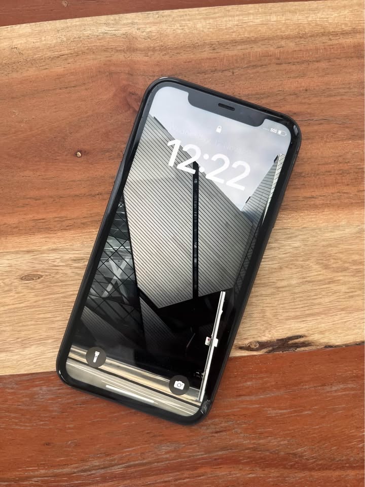 iPhone 11 128GB - Fully Working - photo 5