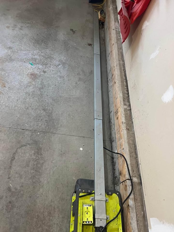 Ryobi garage door opener with two remotes door sensors etc - photo 3