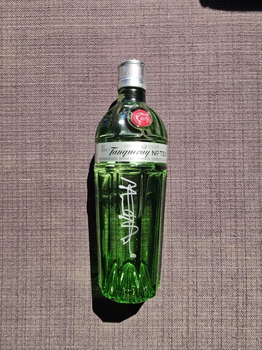 Stanley Tucci Signed Book & Tanqueray No. Ten Bottle - photo 4