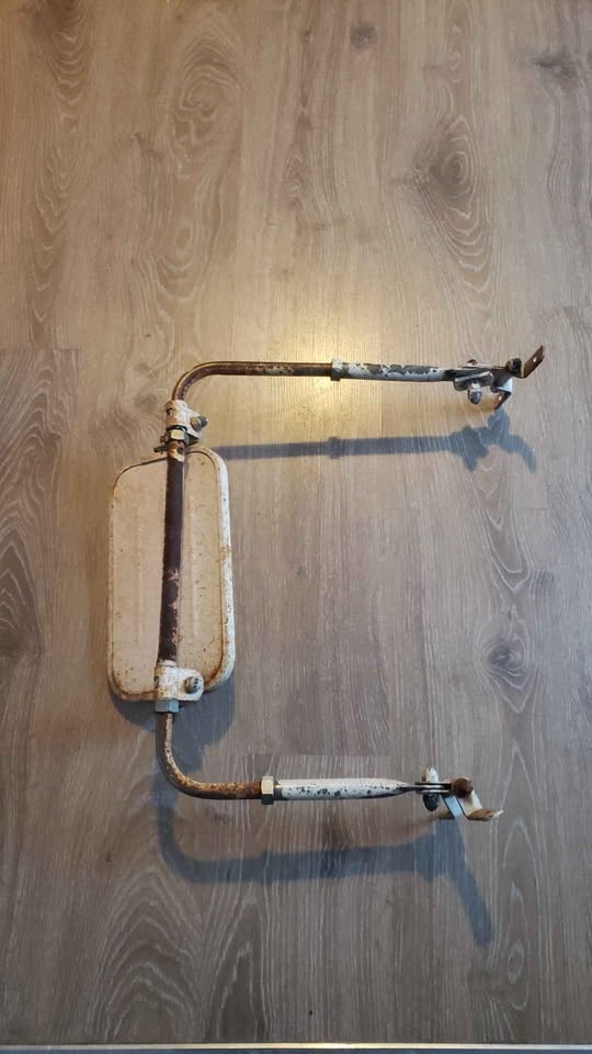 Old Truck Mirror - photo 2