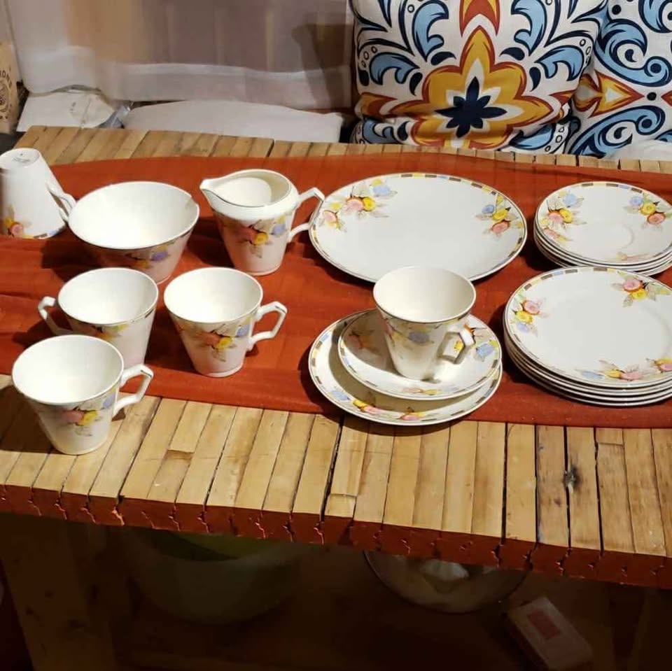Tea set with serving plates - photo 3