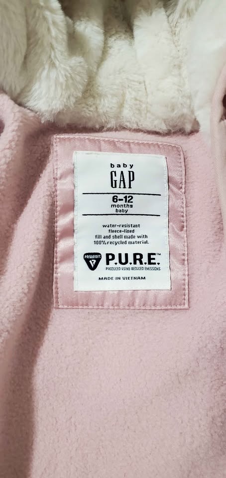 GAP Baby Snowsuit Size 6-12months - photo 3