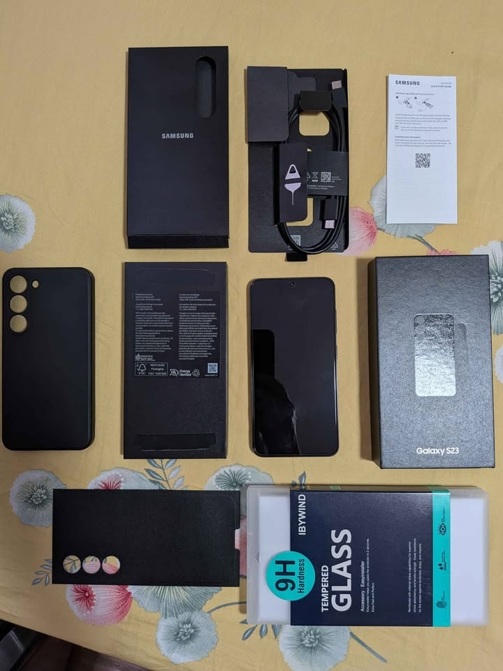 Samsung Galaxy S23 Black 128GB (Unlocked) - photo 2