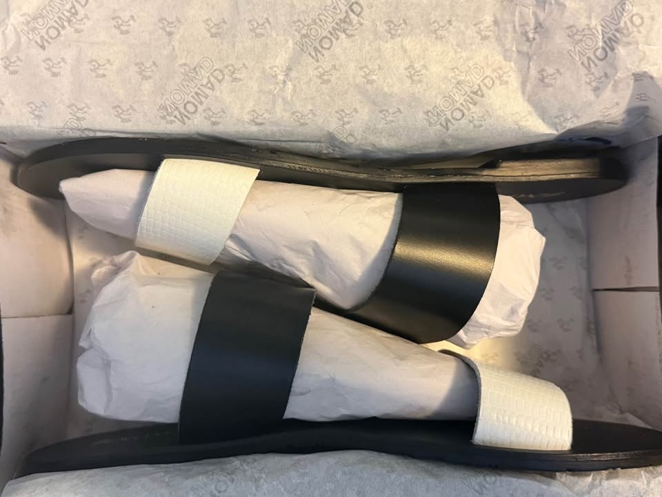 NOMAD Women’s Black & White Leather Sandals (Flats) - photo 4