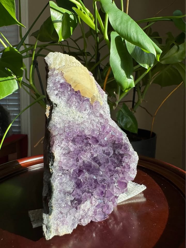 Amethyst Geode with Calcite - photo 3