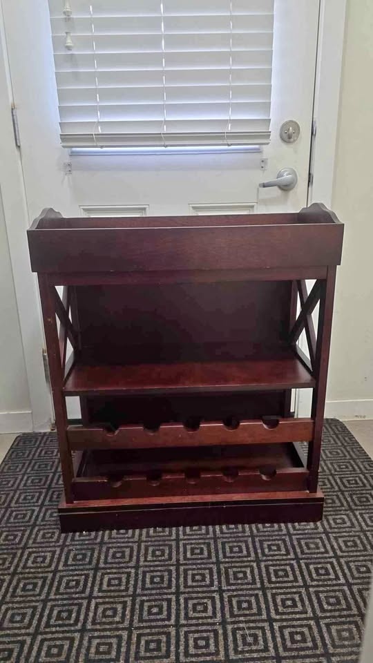 Bar and wine rack cabinet