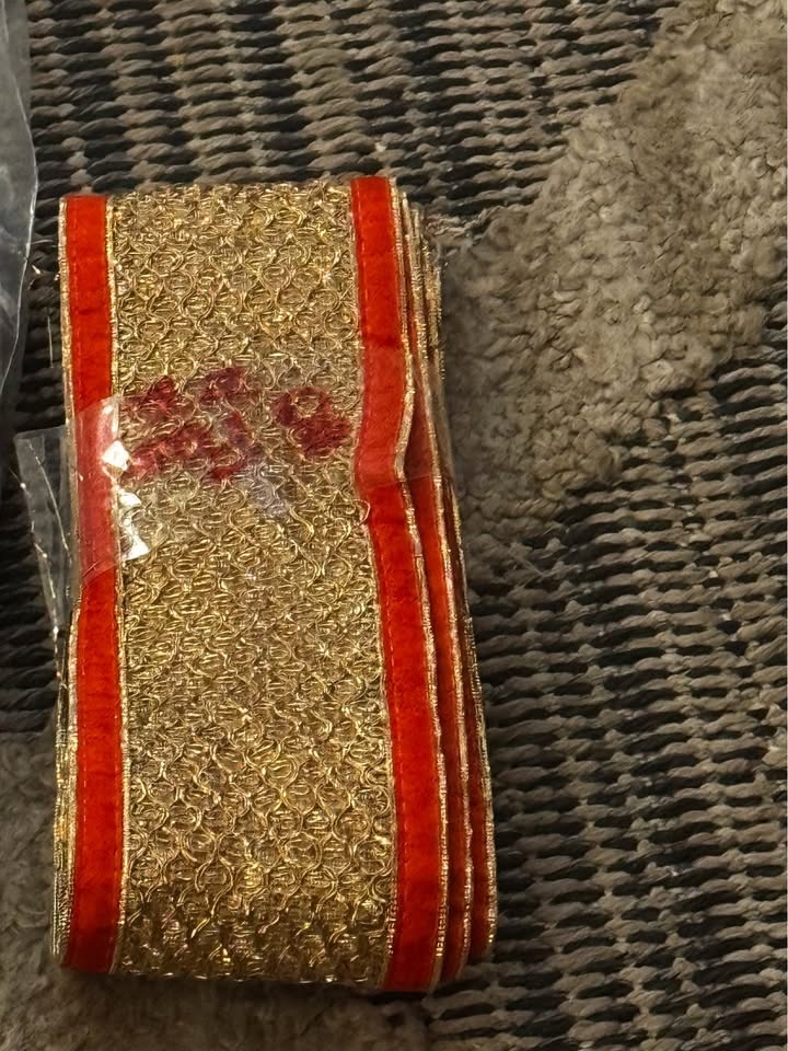 FANCY BROCADE SILK LACE BORDER - photo 3