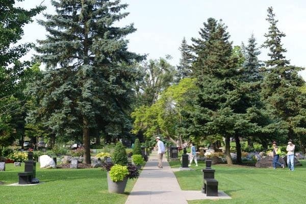 3 Burial Plots at York Cemetery - photo 5