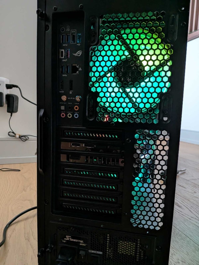 Custom Gaming PC (AMD 5800X, 32GB RAM, RTX 3080, 2TB SSD) - photo 3