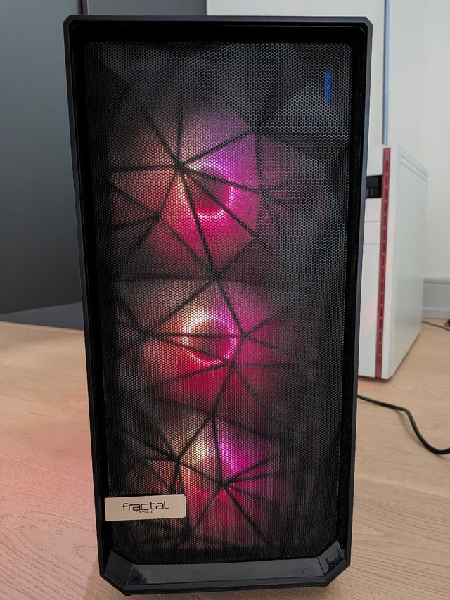 Custom Gaming PC (AMD 5800X, 32GB RAM, RTX 3080, 2TB SSD) - photo 4