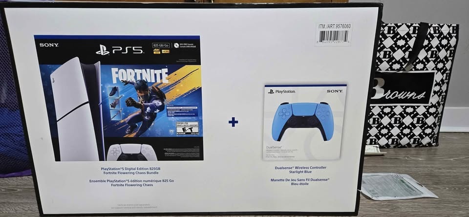 Brand New PS5 Console + Extra Controller (Unused)