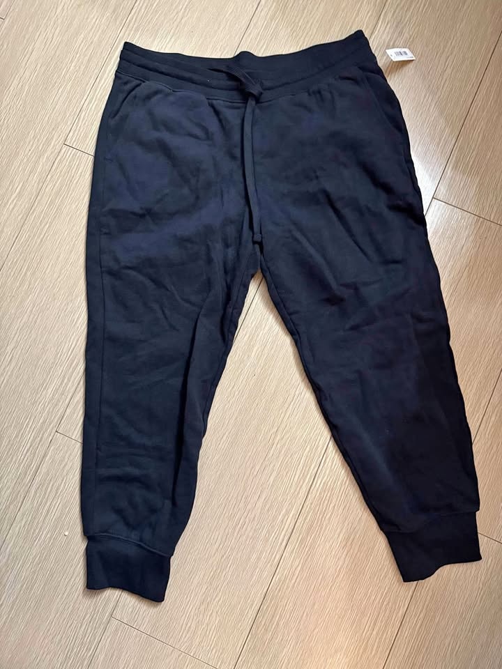 Women's Standard French Terry Fleece Capri Jogger Sweatpant Medi