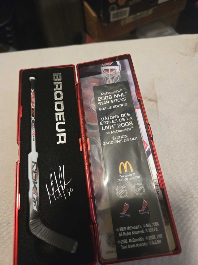 Brodeur Star Sticks - photo 4