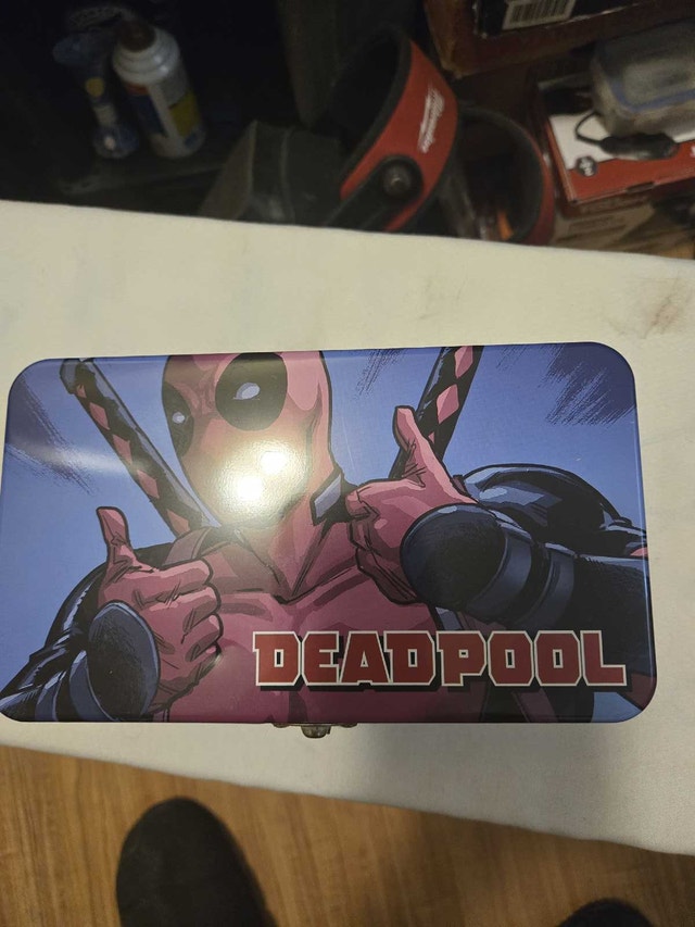 Marvel Deadpool Box