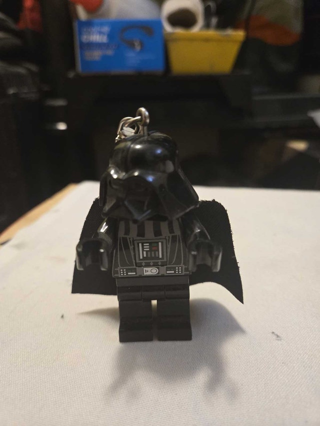 Lego Darth Vader Keychain - photo 4