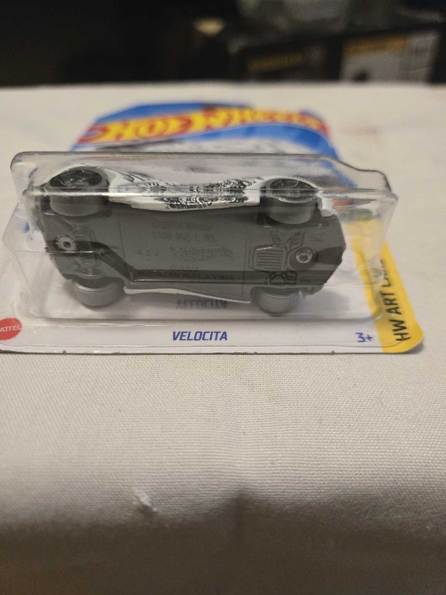 Hot Wheels Velocita - photo 2