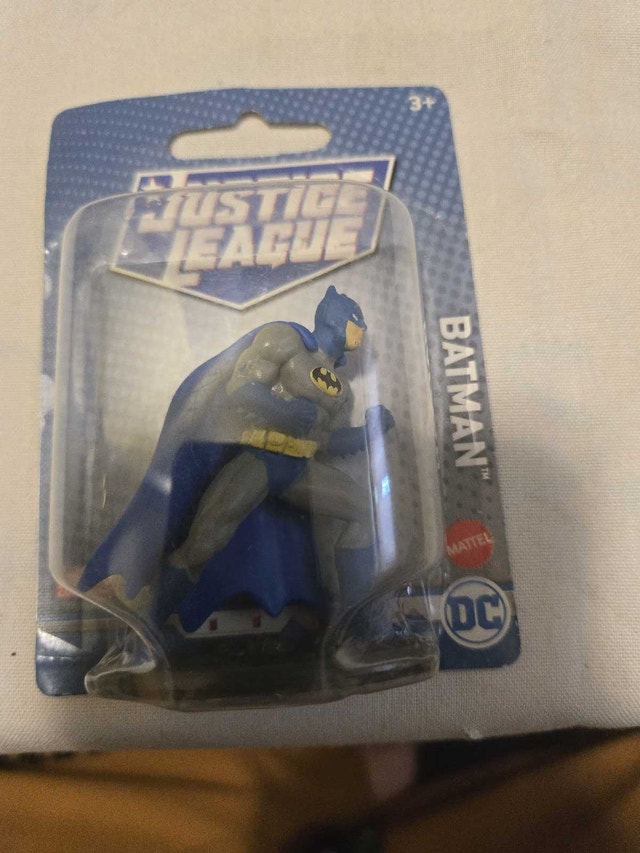 Justice League Batman - photo 4