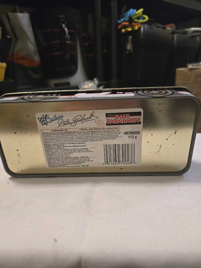 Dale Earnhardt Tin - photo 4