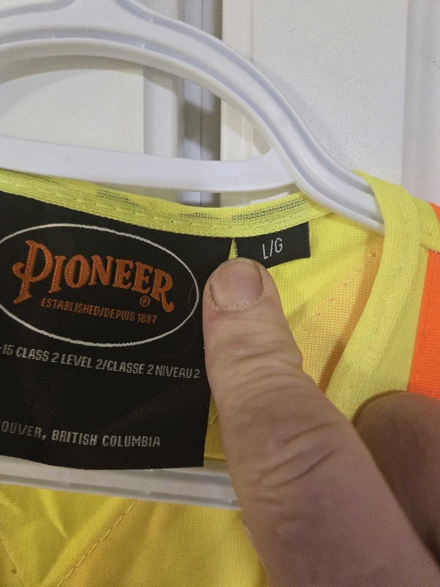 Pioneer Safety Vest - photo 2