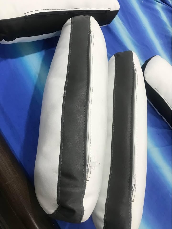 Leather Cushions 5 - photo 3