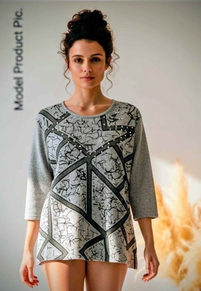 Classic 3/4-sleeve Sweater