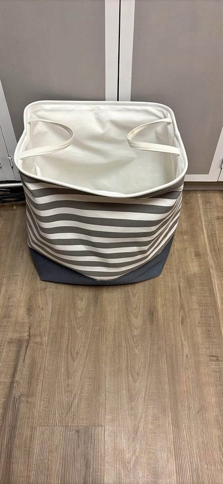 Laundry basket