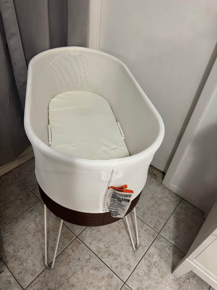 SNOO Smart Sleeper Bassinet - photo 5