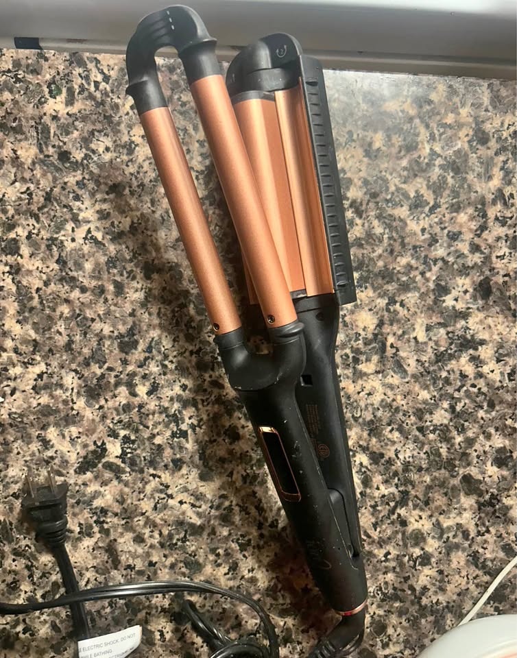 Ion Luxe Adjustable Deep Waver