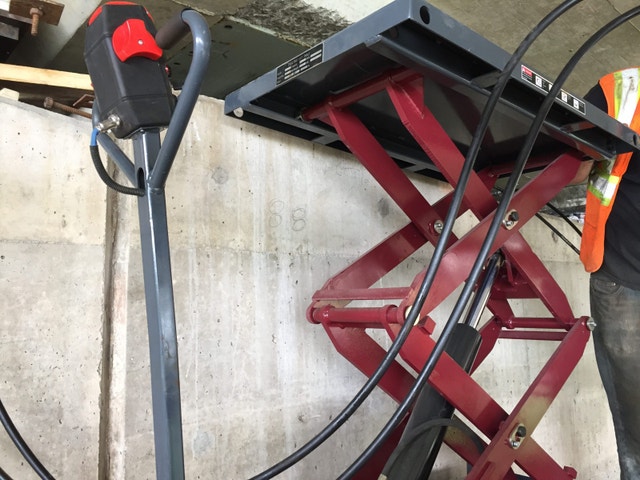 Mobile Hydraulic Lift Table – Two-Stage ESM120D - photo 3