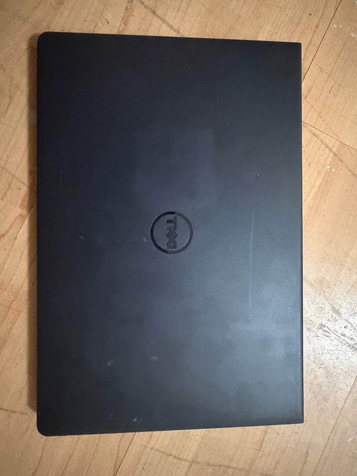 💻 Dell Inspiron 15-3573 – Like New Condition - photo 4