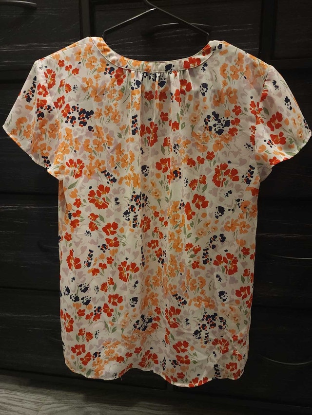 Ann Taylor Floral Blouse - photo 2