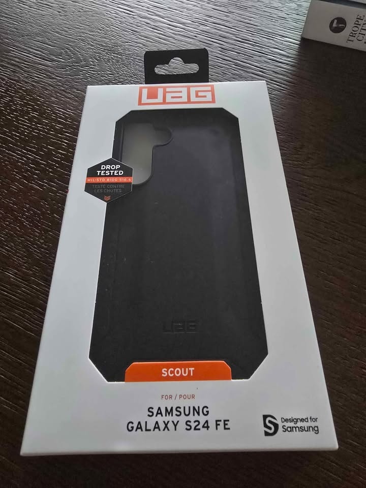 Brand New UAG Cases for Samsung - Scout & Trooper - photo 3