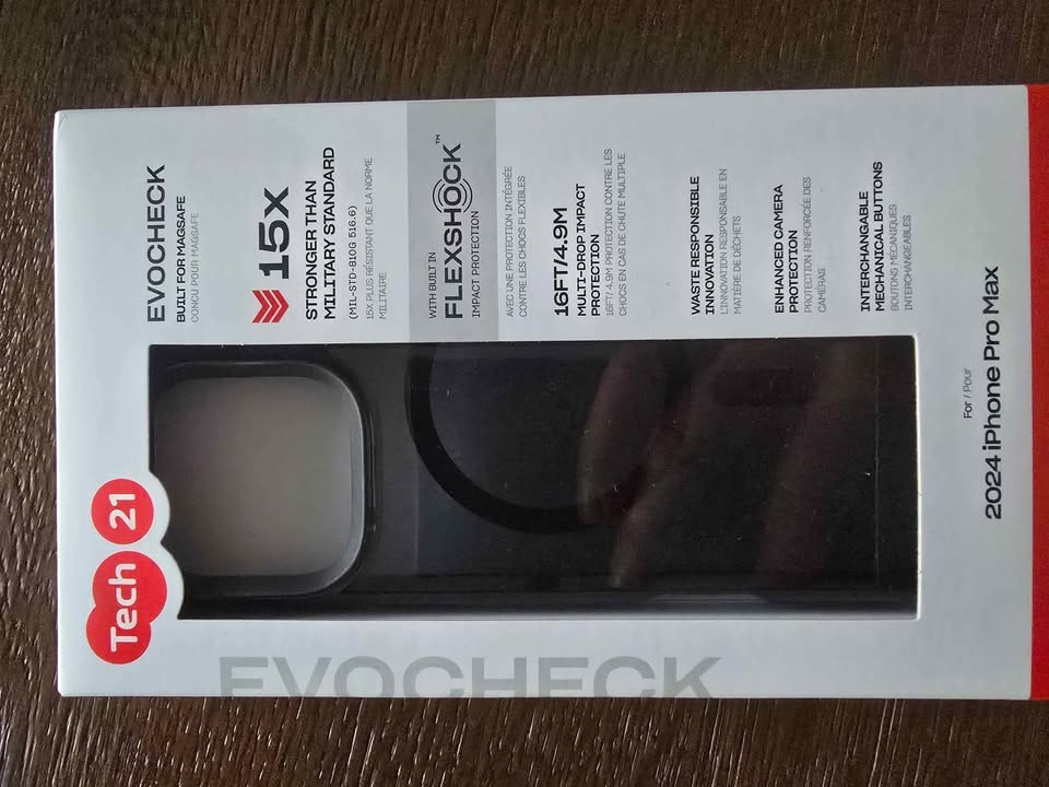 Tech21 Cases for Samsung & iPhone - New In Box! - photo 3