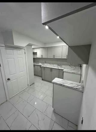 sharing room on rent - large room above ground
