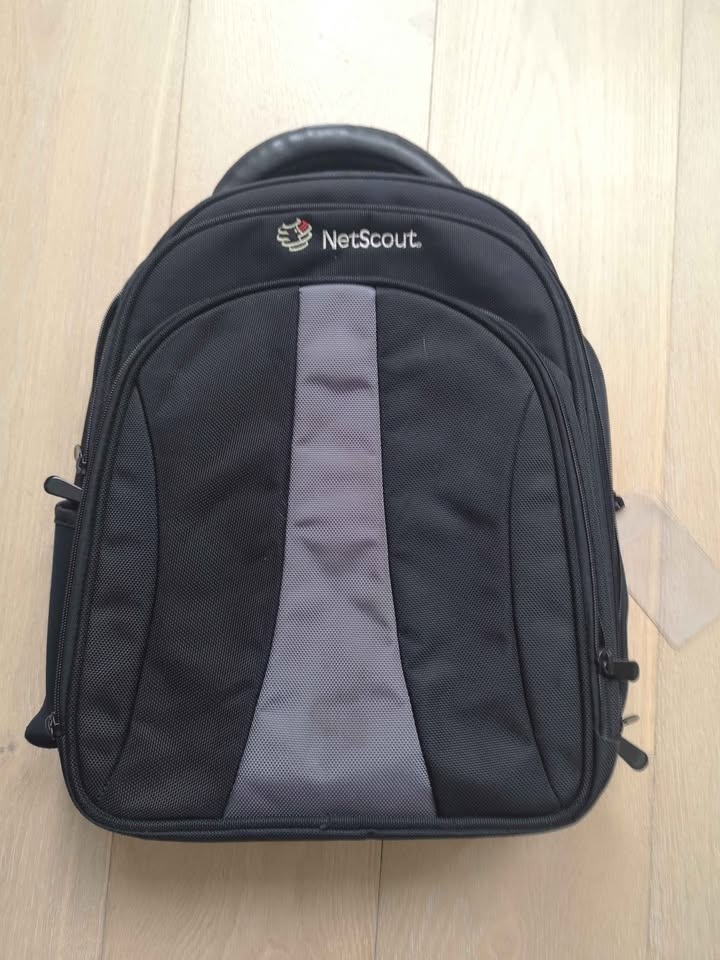 Business laptop backpack (Brand new) - photo 2
