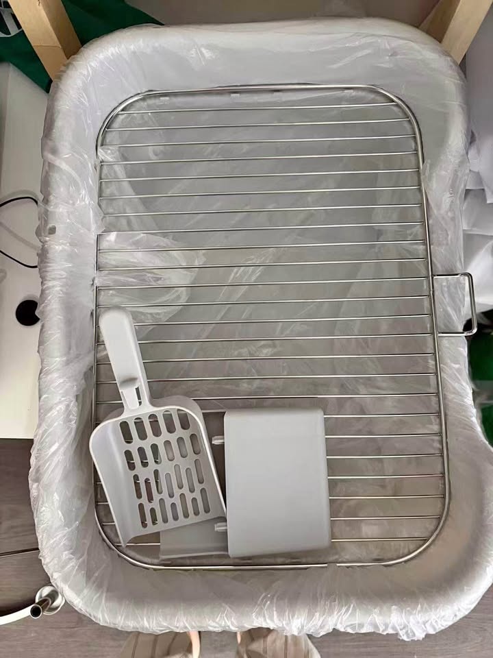 Pet waste box