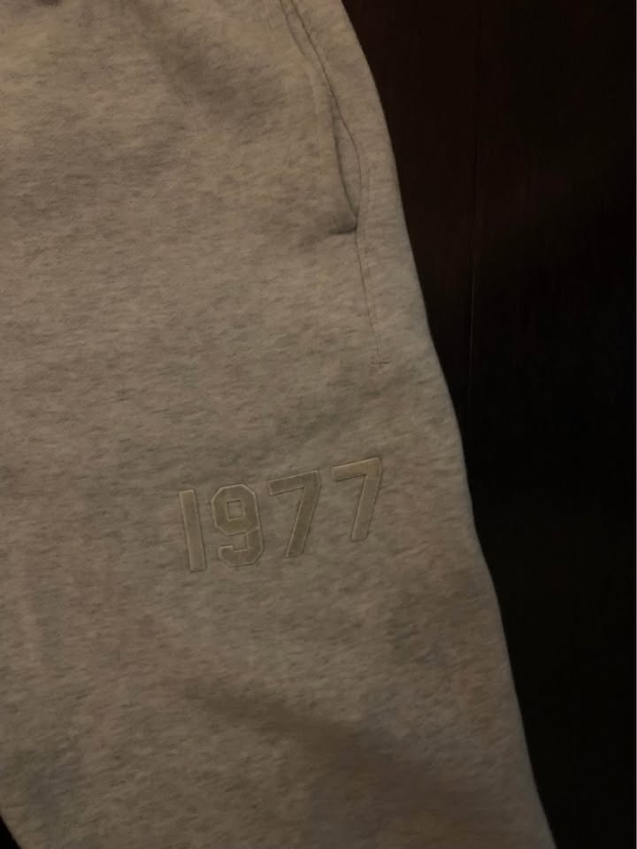 Essential pants , pants are in mint condition only worn - photo 2