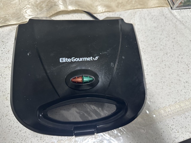 Elite Gourmet Sandwich/panini maker-Works Great