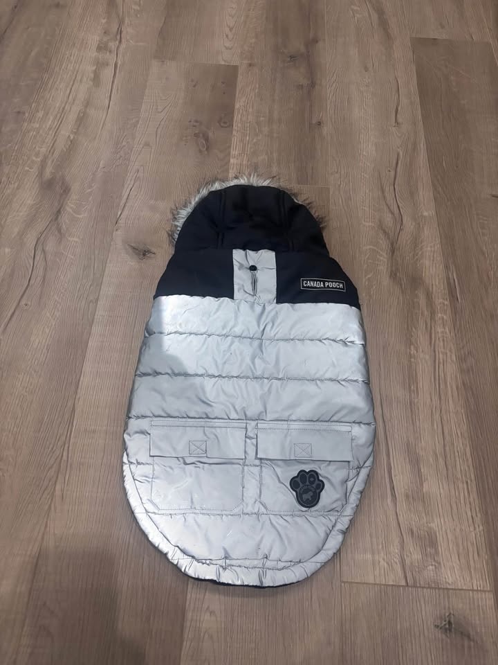 Canada Pooch Dog Winter Coats/ Parkas (2) - photo 2
