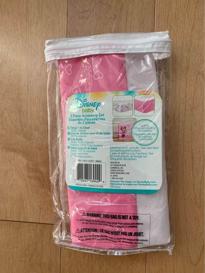 Bedskirt for Crib or Toddler bed (New) - photo 2