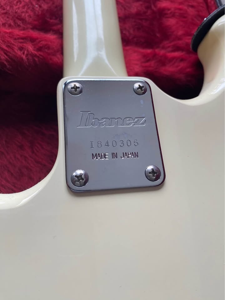 Ibanez Guitar - photo 2