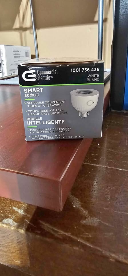 Commercial Electric Smart Socket